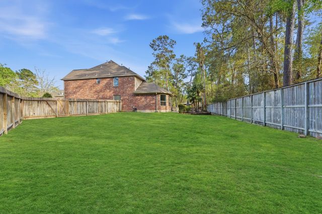 3 Graylin Woods Place, The Woodlands, TX 77382