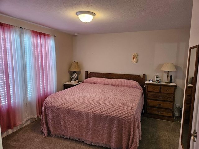6543 W Meadowlark Drive, Jenison, MI 49428