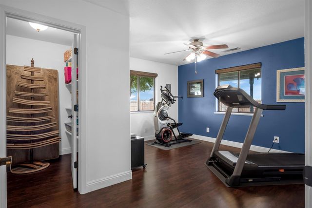 1844 W Highway 12, Lodi, CA 95242