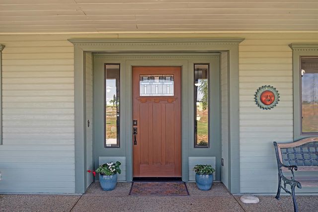 1844 W Highway 12, Lodi, CA 95242