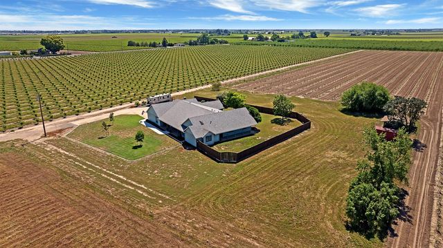 1844 W Highway 12, Lodi, CA 95242