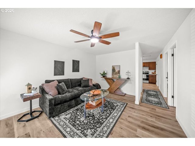 13445 Sw EVERGREEN St, Beaverton, OR 97005