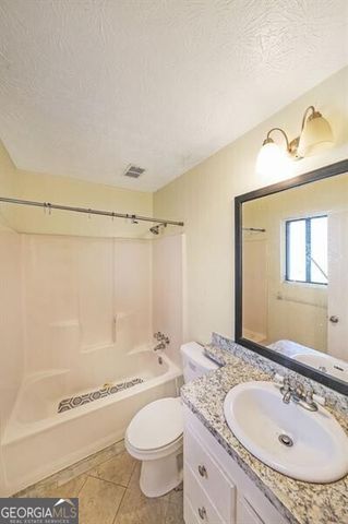 3884 Wood Path Drive, Stone Mountain, GA 30083