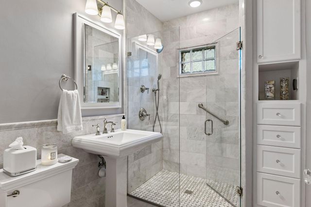 4733 Bryant Avenue S, Minneapolis, MN 55419