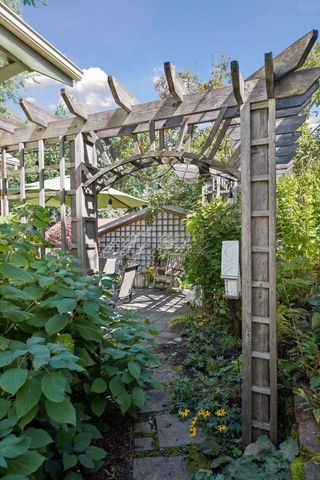 4733 Bryant Avenue S, Minneapolis, MN 55419