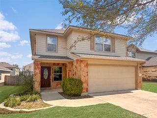 125 Bufflehead DR, Leander, TX 78641
