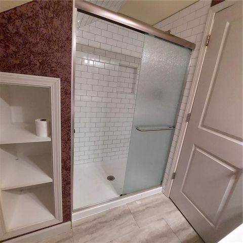 520 N Pleasant Street, Independence, MO 64050