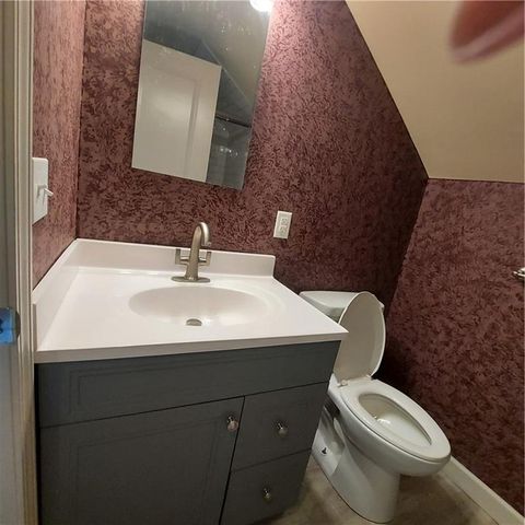 520 N Pleasant Street, Independence, MO 64050