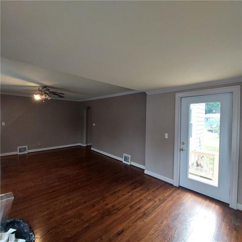 520 N Pleasant Street, Independence, MO 64050