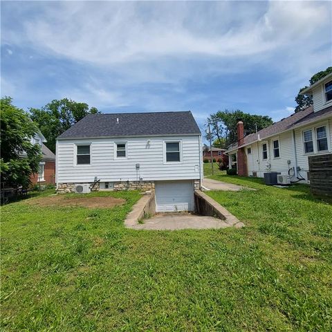 520 N Pleasant Street, Independence, MO 64050