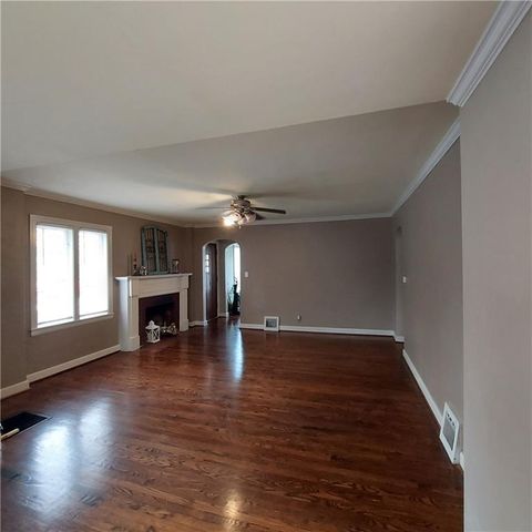 520 N Pleasant Street, Independence, MO 64050