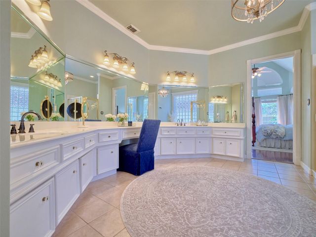 7111 Mohave Hills, Houston, TX 77069