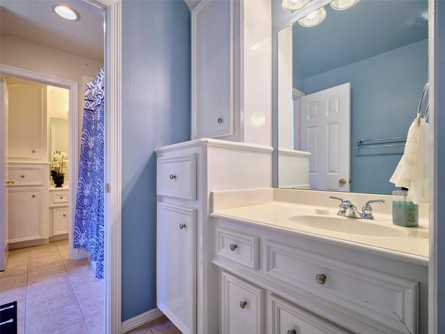 7111 Mohave Hills, Houston, TX 77069