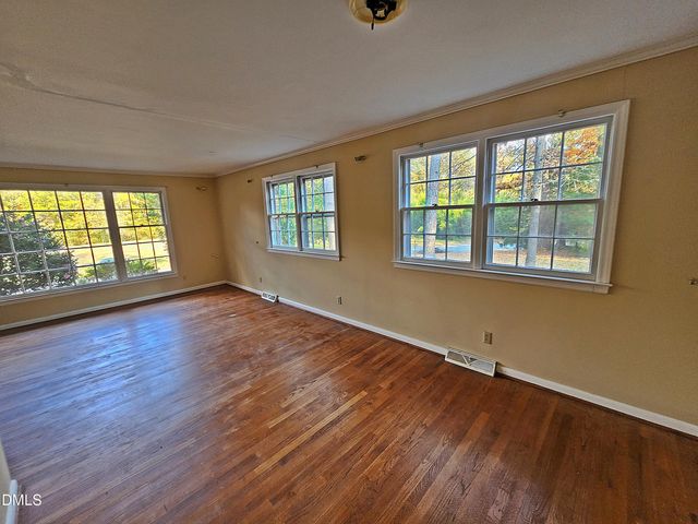 239 Hamilton Road, Chapel Hill, NC 27517