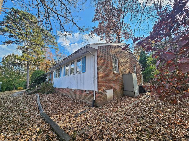 239 Hamilton Road, Chapel Hill, NC 27517