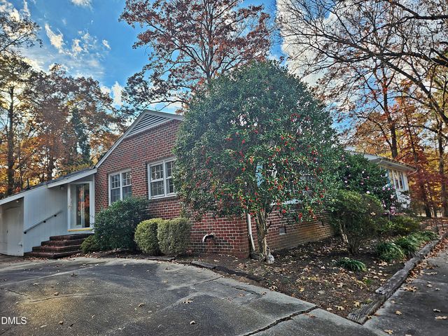 239 Hamilton Road, Chapel Hill, NC 27517