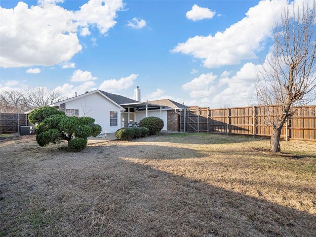 4818 Mize Court, Rowlett, TX 75088