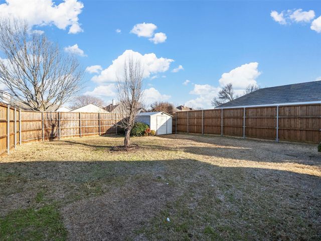 4818 Mize Court, Rowlett, TX 75088