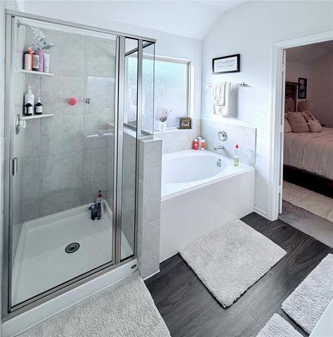 4931 Twin Summit Drive, Rosenberg, TX 77469