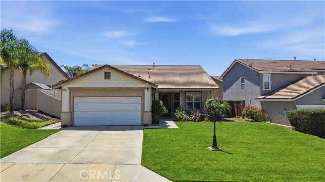 33911 Wagon Train Drive, Wildomar, CA 92595
