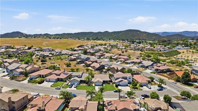 33911 Wagon Train Drive, Wildomar, CA 92595