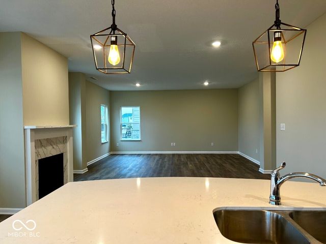 9789 Mystic Sun Court, Fishers, IN 46040