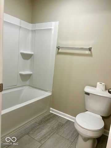 9789 Mystic Sun Court, Fishers, IN 46040