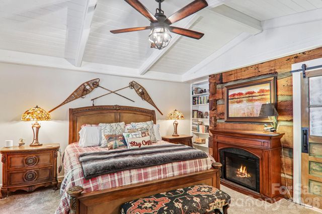17198 Rosman Highway, Lake Toxaway, NC 28747