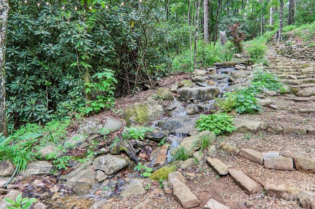 17198 Rosman Highway, Lake Toxaway, NC 28747