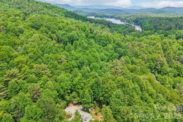 17198 Rosman Highway, Lake Toxaway, NC 28747