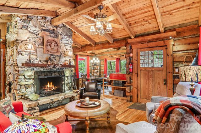 17198 Rosman Highway, Lake Toxaway, NC 28747
