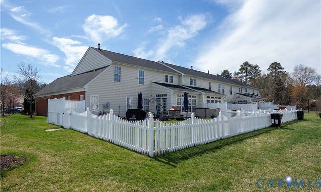 4007 Ironwoods Walk Dr, Glen Allen, VA 23059