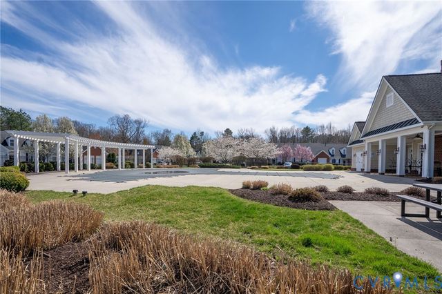 4007 Ironwoods Walk Dr, Glen Allen, VA 23059