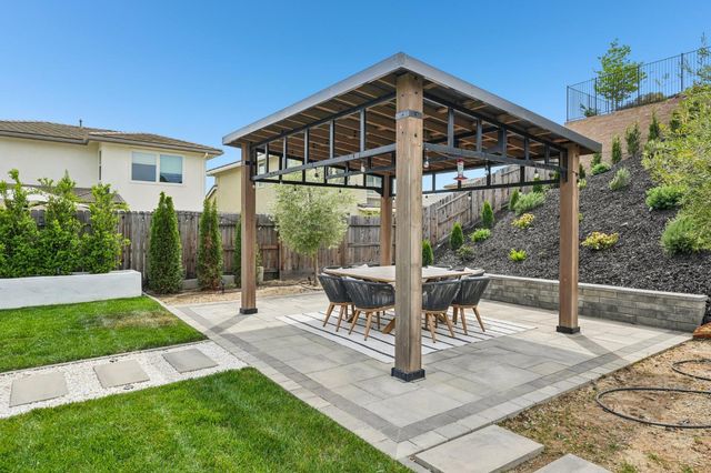 1292 Seneca Cir, El Dorado Hills, CA 95762