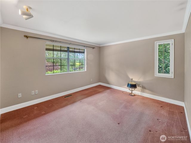 43810 244th Avenue SE, Enumclaw, WA 98022