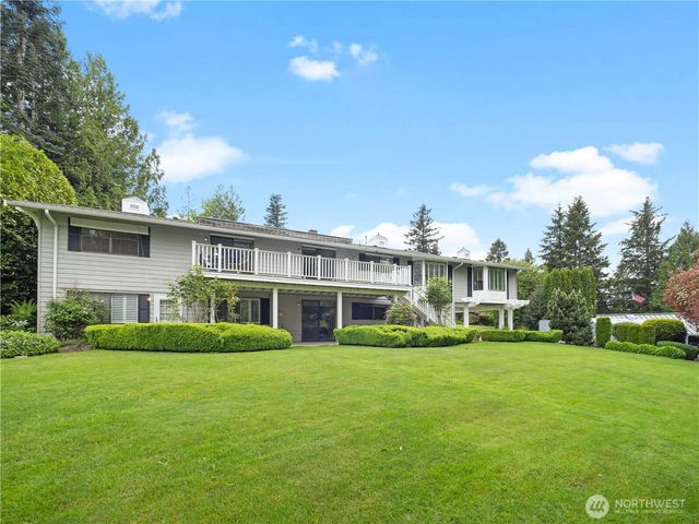 43810 244th Avenue SE, Enumclaw, WA 98022