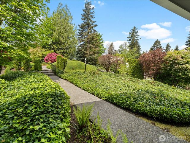 43810 244th Avenue SE, Enumclaw, WA 98022