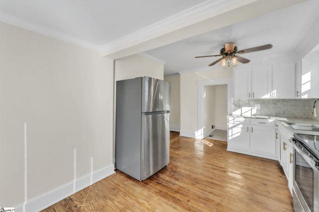 4 Walnut Street, Startex, SC 29377