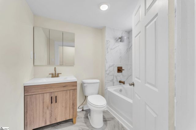 4 Walnut Street, Startex, SC 29377