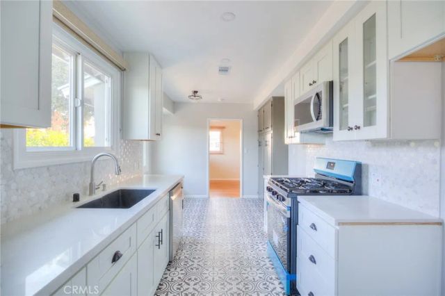 1112 Riedel, Fullerton, CA 92831