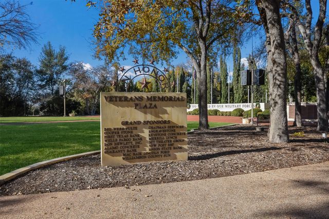 321 Summer RD, Georgetown, TX 78633