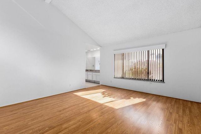 35801 Paseo Circulo W, Cathedral City, CA 92234