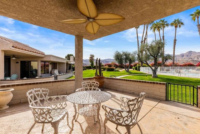 35801 Paseo Circulo W, Cathedral City, CA 92234