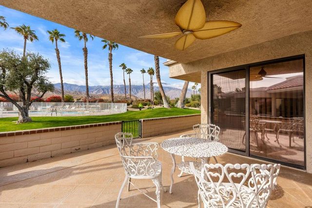 35801 Paseo Circulo W, Cathedral City, CA 92234