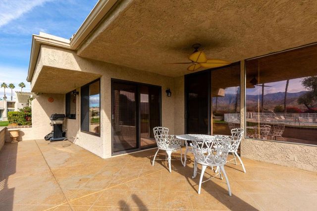 35801 Paseo Circulo W, Cathedral City, CA 92234