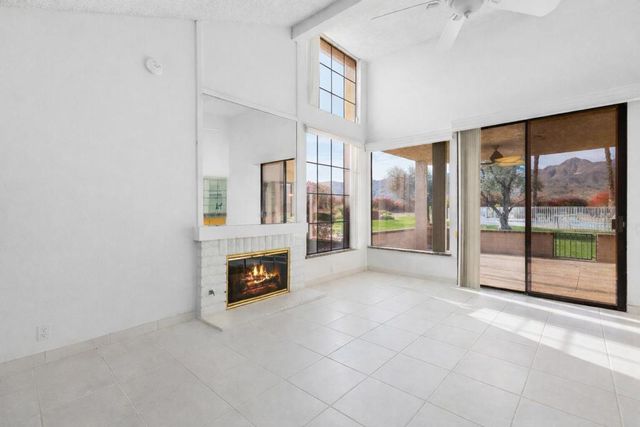 35801 Paseo Circulo W, Cathedral City, CA 92234