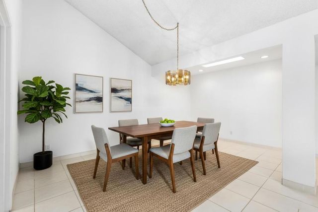 35801 Paseo Circulo W, Cathedral City, CA 92234