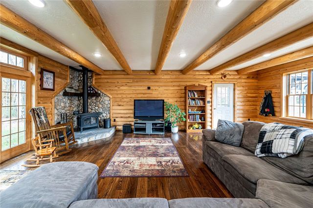 120 YOUNGSTOWN RIDGE RD, Ligonier Twp, PA 15658