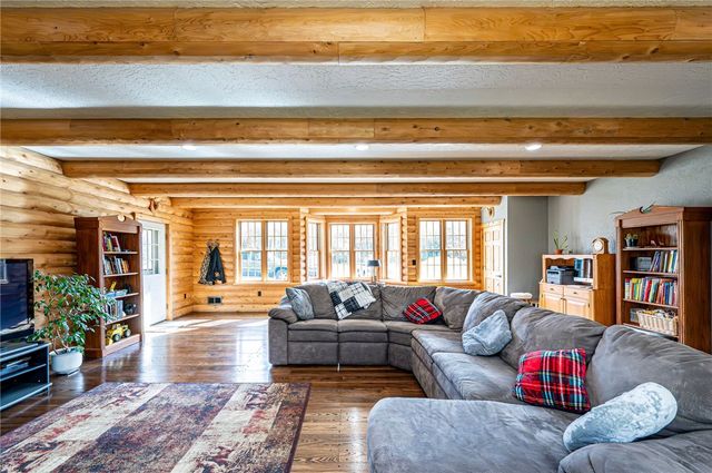 120 YOUNGSTOWN RIDGE RD, Ligonier Twp, PA 15658