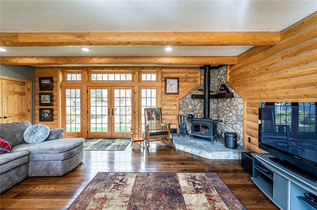 120 YOUNGSTOWN RIDGE RD, Ligonier Twp, PA 15658